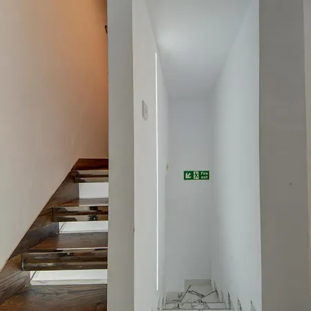 Luxury 3br Duplex In The Heart Of By 360 Estates