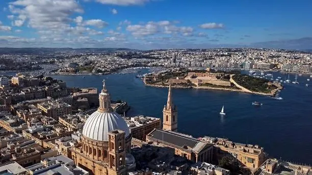 Luxury 3br Duplex In The Heart Of By 360 Estates Апартаменты Gzira