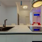 Διαμέρισμα Luxury 3br Duplex In The Heart Of By 360 Estates
