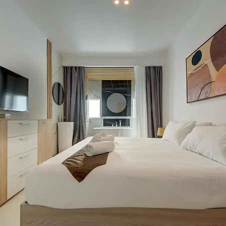 Apartment Luxury 3br Duplex In The Heart Of By 360 Estates *