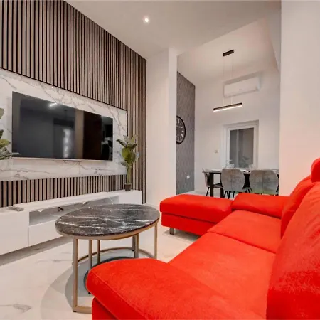 Luxury 3br Duplex In The Heart Of By 360 Estates Apartment *