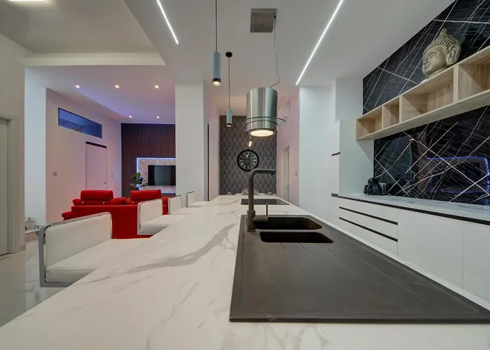 Apartment Luxury 3br Duplex In The Heart Of By 360 Estates Gzira