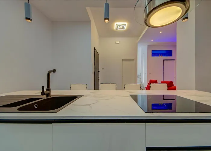 Lejlighed Luxury 3br Duplex In The Heart Of By 360 Estates